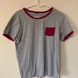 Pocketed tee